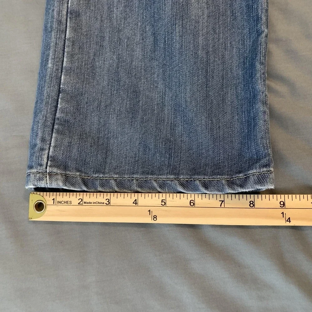 Levis 514 Jeans Mens 38x30 Blue Light Wash Regular Fit Straight Leg Denim‎ Pants